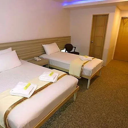 1010 Hotel